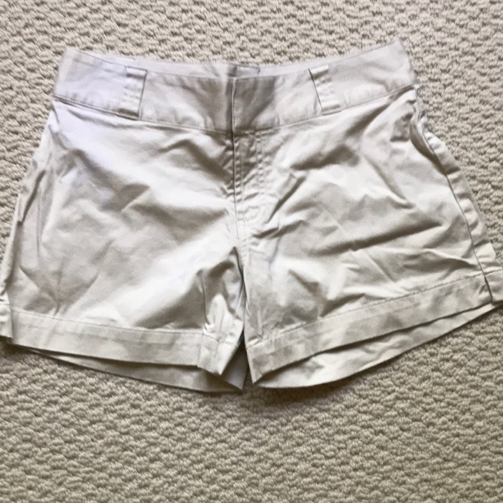 Gap khaki shorts. BNWOT. Size 4.